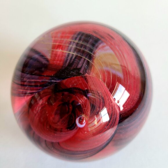 SORCERERS CAITHNESS SCOTLAND RS2153 glass ball paper weight. Art glass figurine. - Picture 3 of 7